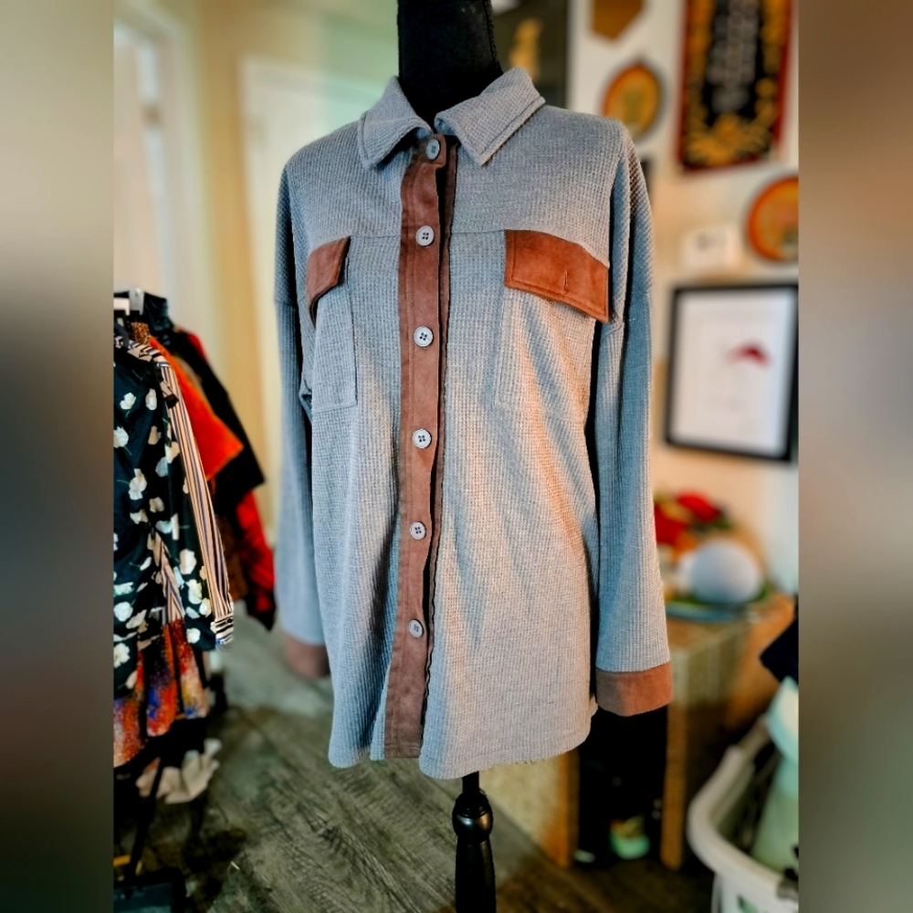 Gray and brown Shacket. Medium.